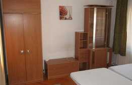 De inchiriat apartament 2 camere, 52 mp, decomandat, garaj, zona Casa Piratilor