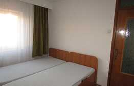 De inchiriat apartament 2 camere, 52 mp, decomandat, garaj, zona Casa Piratilor