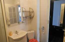 De vanzare garsoniera de 32 mp, mobilata si utilata! Zona strazii Eroilor!