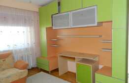 Apartament 3 camere, 78 mp, decomandat, parcare, zona strazii Fantanele
