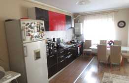 Casa insiruita cu 4 camere, 115 mp utili, teren de 100 mp! Zona de case!