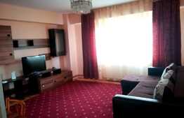 Apartament de inchiriat cu 3 camere, 80 mp, decomandat, zona Podului Calvaria