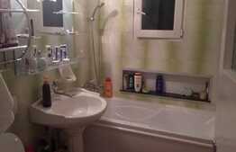 Apartament 4 camere, 78 mp, decomandat, parcare, 2 boxe, zona Iulius Mall