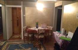 Apartament 4 camere, 78 mp, decomandat, parcare, 2 boxe, zona Iulius Mall