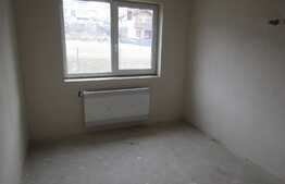 Doua camere, 44 mp, gradina de 48 mp! Zona strazii Tautiului!