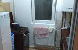Apartament 3 camere, semidecomandat, 48 mp, etaj intermediar, zona Big