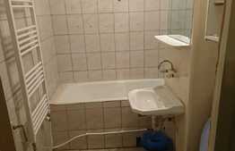 De vanzare apartament 2 camere, 40 mp, etaj intermediar, boxa, zona Big