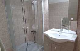 De inchiriat 2 camere, 57 mp, parcare! Zona strazii Florilor!