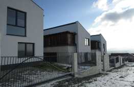 Casa de vanzare, 165 mp, teren 415 mp, zona linistita de case