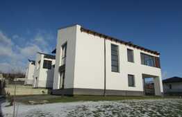 Casa de vanzare, 165 mp, teren 415 mp, zona linistita de case