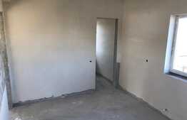 Casa de vanzare, 120 mp, teren 450 mp, zona linistita de case