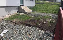 Casa de vanzare, 120 mp, teren 450 mp, zona linistita de case