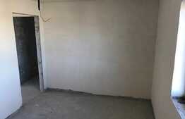 Casa de vanzare, 120 mp, teren 450 mp, zona linistita de case