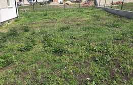 Casa de vanzare, 120 mp, teren 450 mp, zona linistita de case