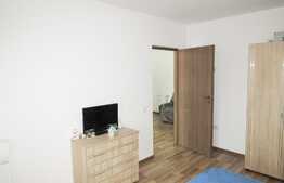 Apartament cu 2 camere, 40 mp, balcon inchis! Parcare! Zona strazii Florilor!