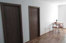 Apartament cu 2 camere, 40 mp, balcon inchis! Parcare! Zona strazii Florilor!