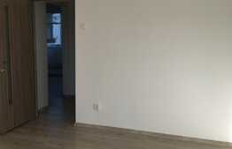 Apartament 2 camere, 48 mp, 2 balcoane, zona Mc Donalds