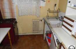 Apartament 2 camere, semidecomandat, 37 mp utili, necesita renovari