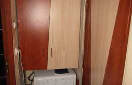 Apartament 2 camere, decomandat, 56 mp, etaj intermediar, zona strazii Lunii