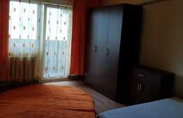 Apartament 3 camere finisat, decomandat, etaj intermediar, zona Big
