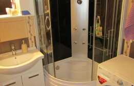 Apartament 2 camere, decomandat, 62 mp, parcare, zona Facultatea de Litere