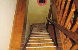 De vanzare apartament pe doua niveluri, 75 mp, zona strazii Horea!