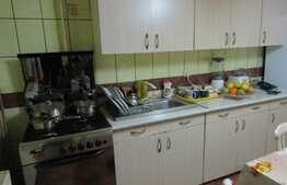 De vanzare apartament pe doua niveluri, 75 mp, zona strazii Horea!