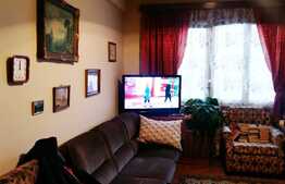 De vanzare 2 camere, 49.24 mp, etaj intermediar, zona Facultatii de Litere