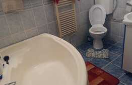 Apartament 2 camere cu tavan inalt, 62 mp, imobil de tip casa, zona Facultatii de Litere