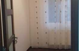 Vanzare 3 camere, 70 mp! Boxa la subsol! Zona strazii Parang!