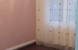 Vanzare 3 camere, 70 mp! Boxa la subsol! Zona strazii Parang!