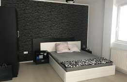 Garsoniera, 40 mp, decomandata, parcare, zona Petrom