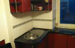 Apartament 3 camere, 68 mp, decomandat, parcare, zona strazii Aurel Vlaicu