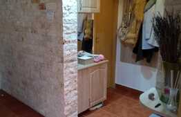 Apartament 3 camere, 75 mp, boxa, zona Podului Calvaria