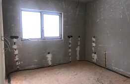 Duplex, 137 mp utili, 340 mp teren, zona Manastirii, semifinisat