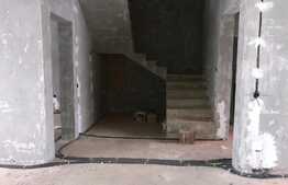 Duplex, 137 mp utili, 340 mp teren, zona Manastirii, semifinisat