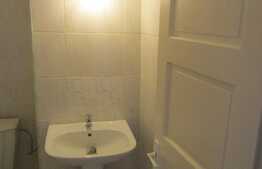 Apartament 3 camere, 65 mp, decomandat, zona strazii Plopilor