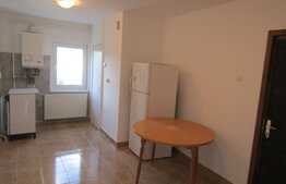 Apartament 3 camere, 65 mp, decomandat, zona strazii Plopilor
