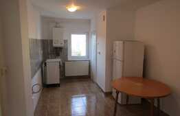 Apartament 3 camere, 65 mp, decomandat, zona strazii Plopilor