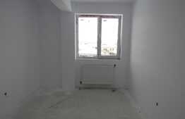 De vanzare apartament 3 camere, 60 mp, semifinisat, zona Terra