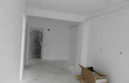 De vanzare apartament 2 camere, semifinisat, 41 mp, zona Terra
