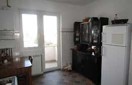 4 camere, 105 mp, terasa, gradina 54 mp, zona Piata Engels