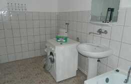 Garsoniera 40 mp, decomandata, gradina, parcare, zona strazii Corneliu Coposu