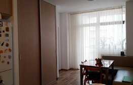 De vanzare 3 camere, 46 mp, garaj, zona Auchan