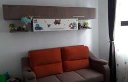 De vanzare 3 camere, 46 mp, garaj, zona Auchan