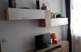 De vanzare 3 camere, 46 mp, garaj, zona Auchan