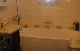De vanzare apartament 3 camere, 69 mp, parcare, zona Iulius Mall