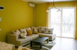 Apartament 3 camere, 80 mp, terasa 15 mp, zona strazii Becas