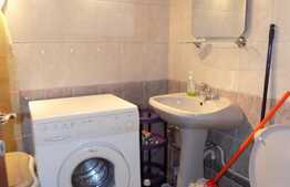 2 camere, decomandate, 56 mp, zona Liceului Onisifor Ghibu