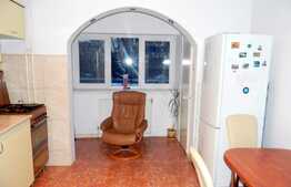 2 camere, decomandate, 50 mp, zona Piata Marasti